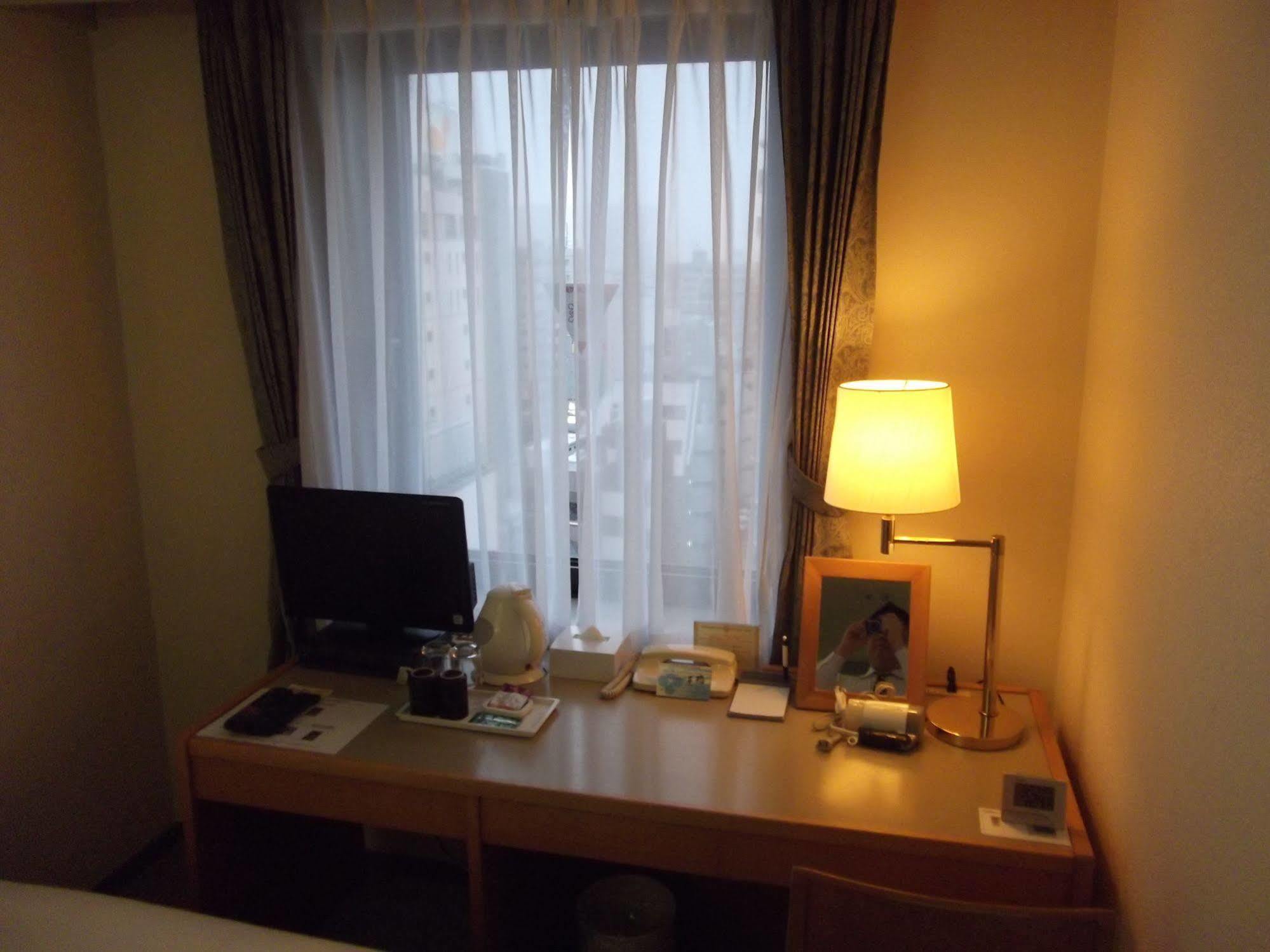 Ichikawa Grand Hotel Bagian luar foto